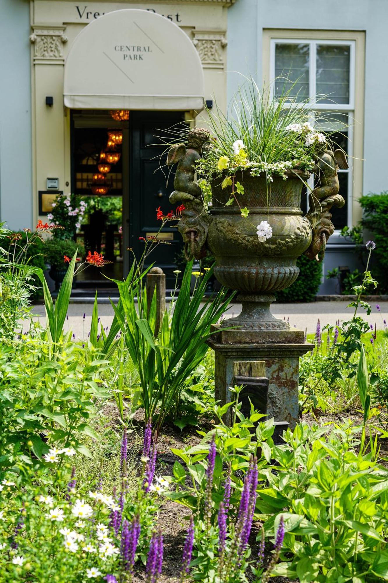Central Park Voorburg - Relais & Chateaux Екстер'єр фото